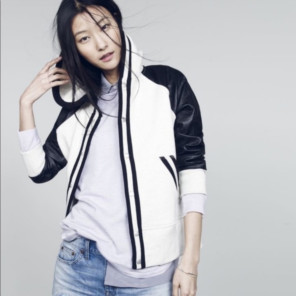 Madewell leather sleeve - retro varsity style jacket. Size medium Black Leather